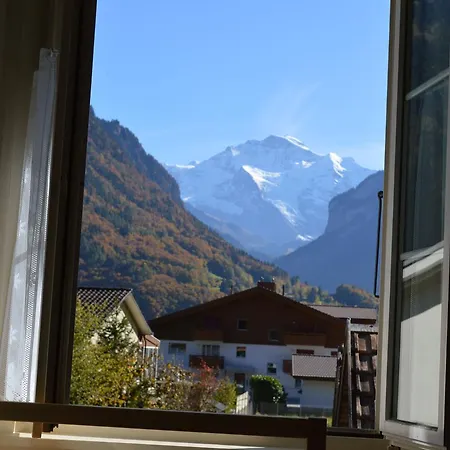 Jungfrau Family